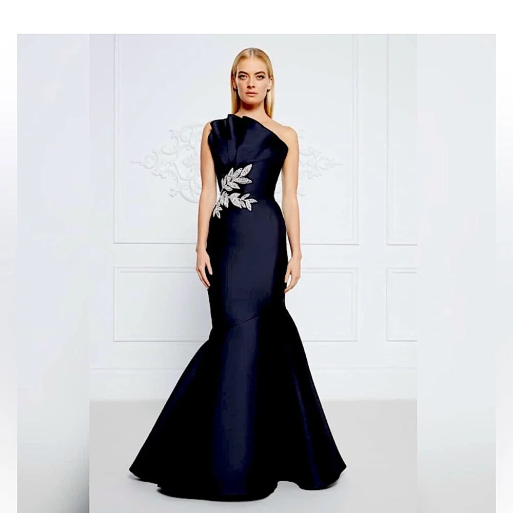 Frascara gown. Sz 12 black - Picture 1 of 3